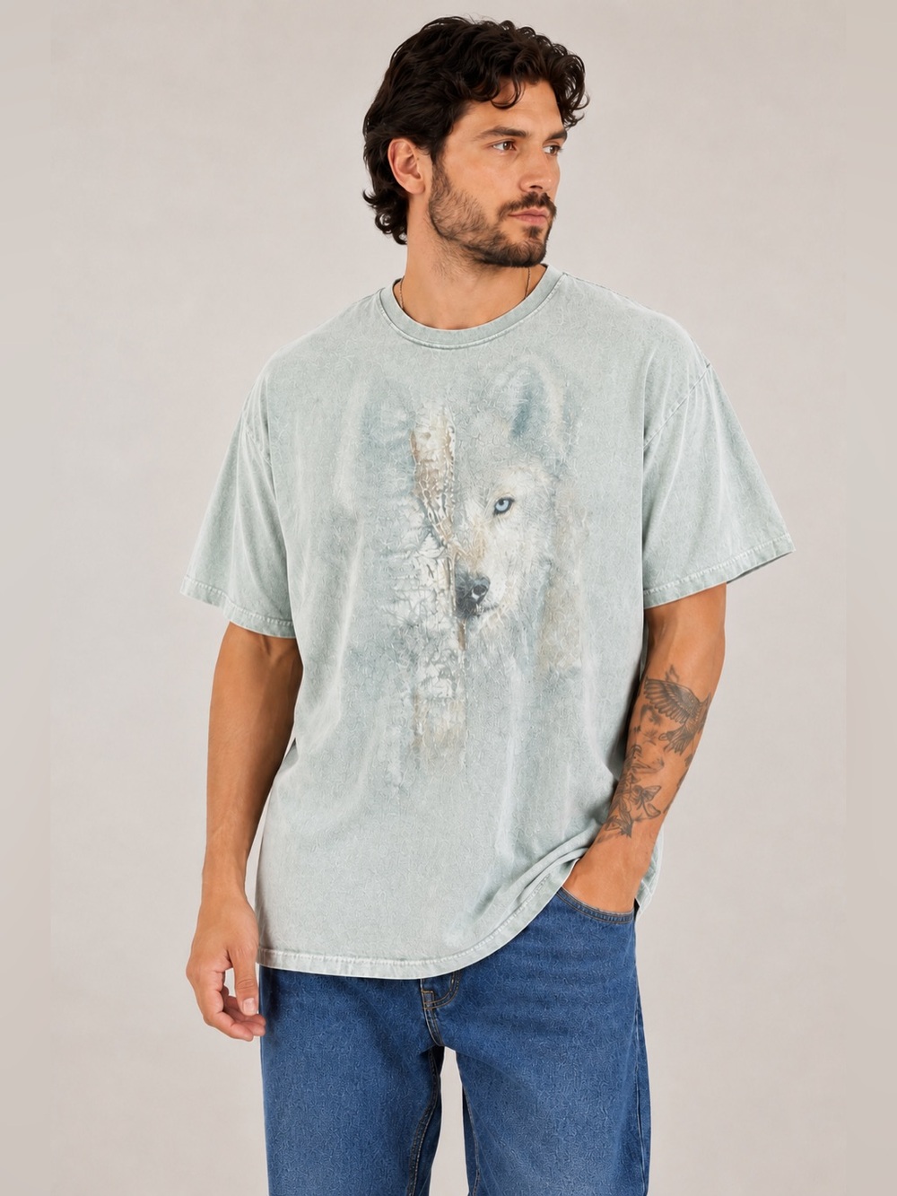 The Mountain Vintage Y2K 2002 Wolf Acid Wash Graphic T-Shirt 2XL Naturecore